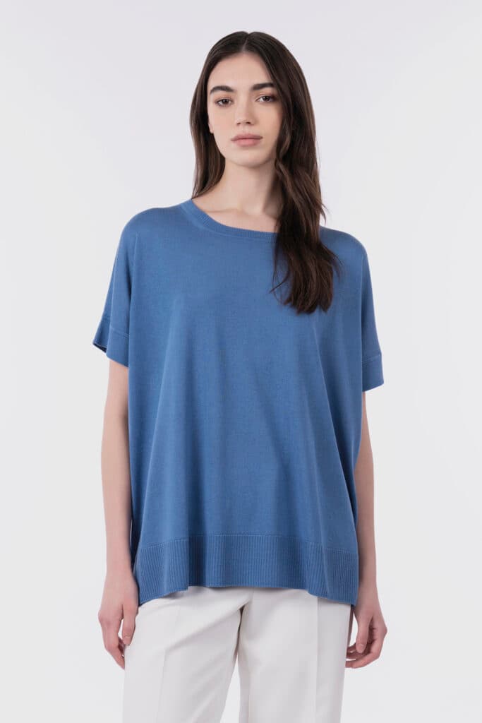T-shirt over girocollo